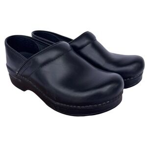 Dansko Clogs Black Leather Comfort Slip On Healthcare Nurse Shoes Size 37 / 7